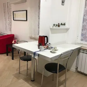 Temporary House Vicolo Colombina Appartement